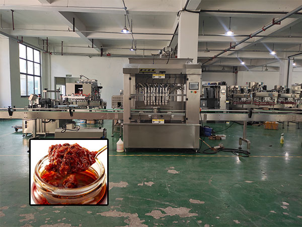 瓶裝香辣牛肉醬灌裝機(jī)設(shè)備設(shè)備實(shí)拍