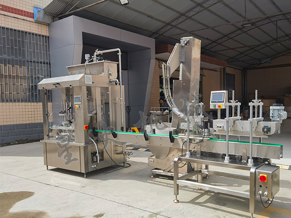 河南香辣醬灌裝機(jī)